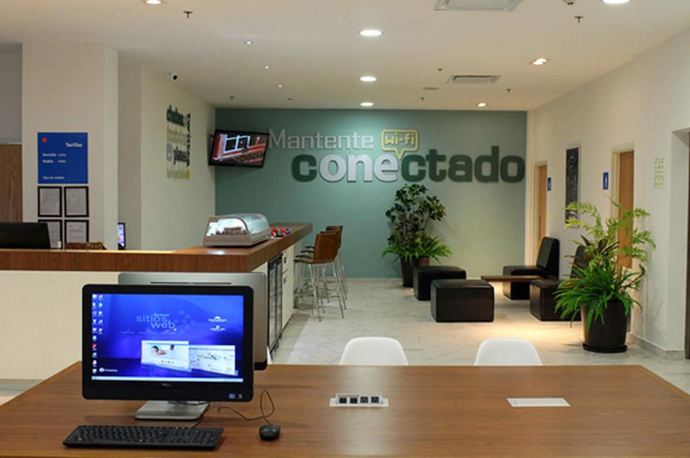 One Irapuato Hotel Exterior foto